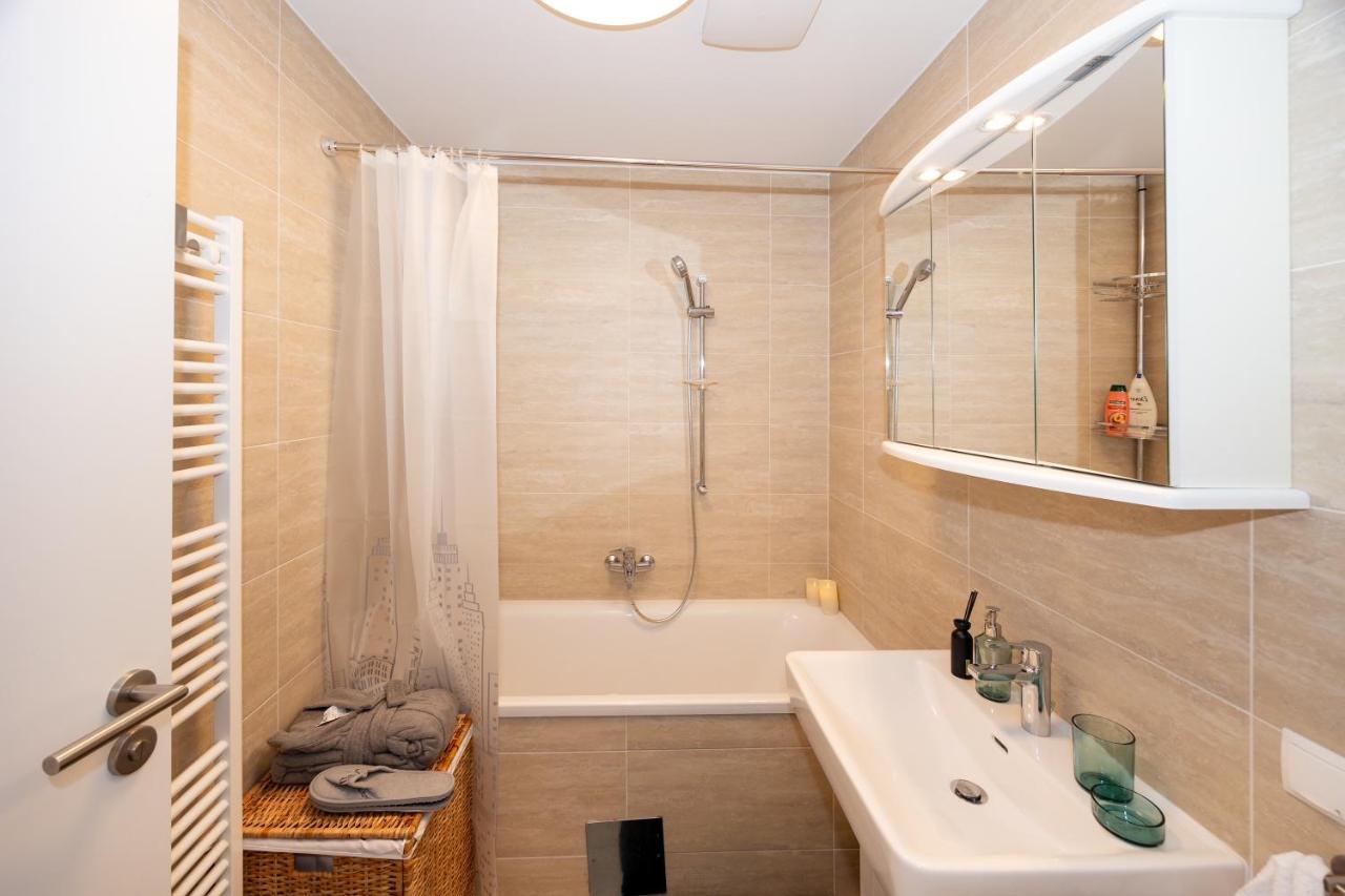 וינה Rooftop Cozy Apartment Near Innerstadt With Ac מראה חיצוני תמונה